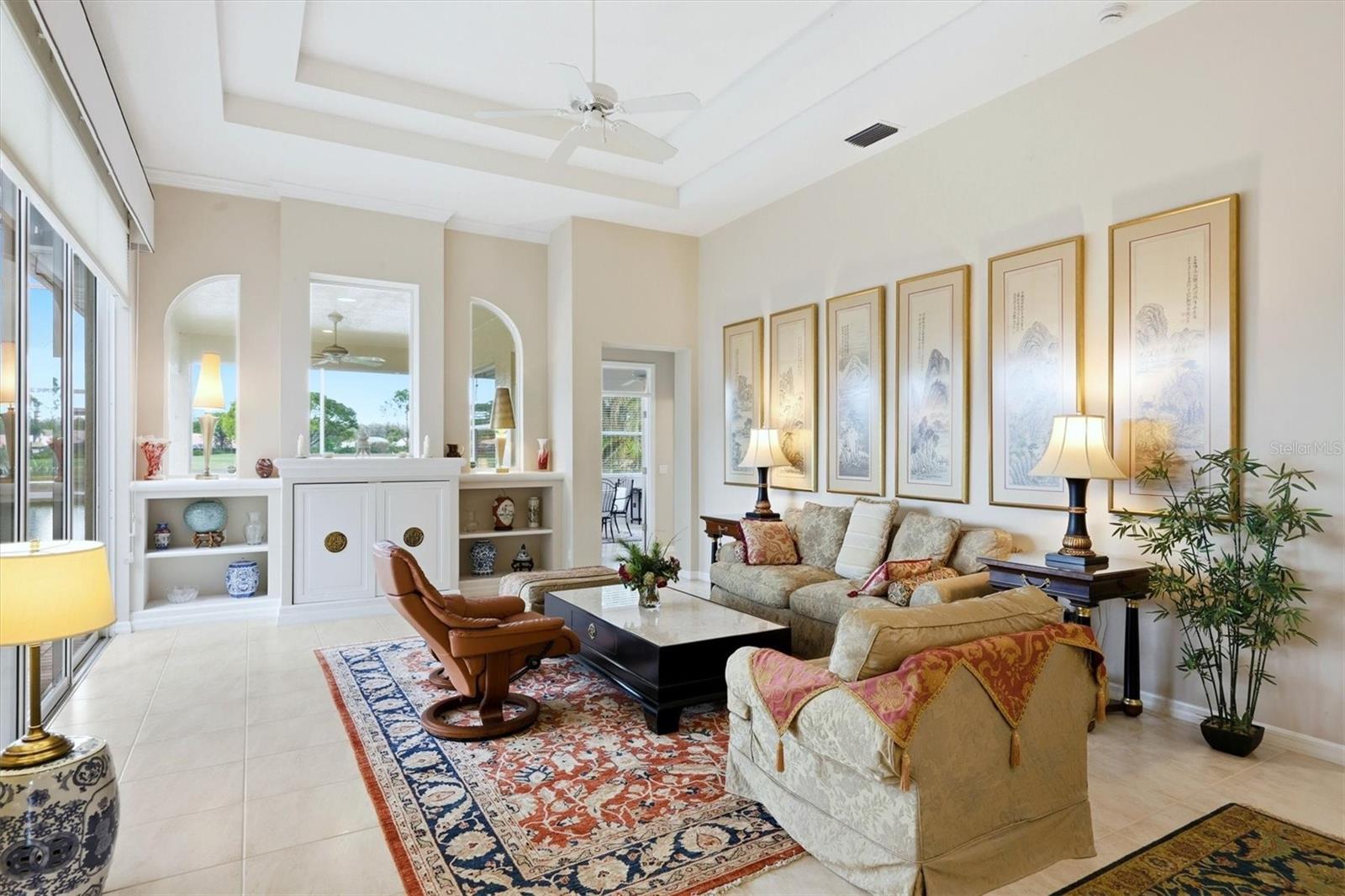 UNIVERSITY PARK COUNTRY CLUB - Residential