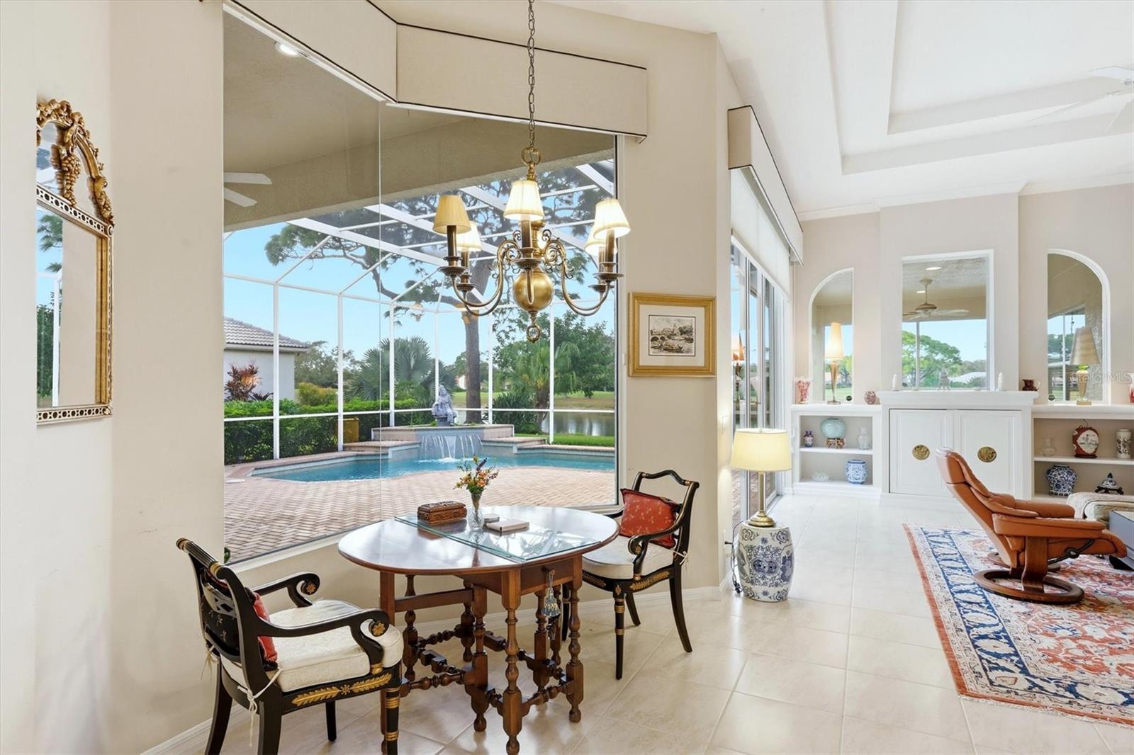 UNIVERSITY PARK COUNTRY CLUB - Residential