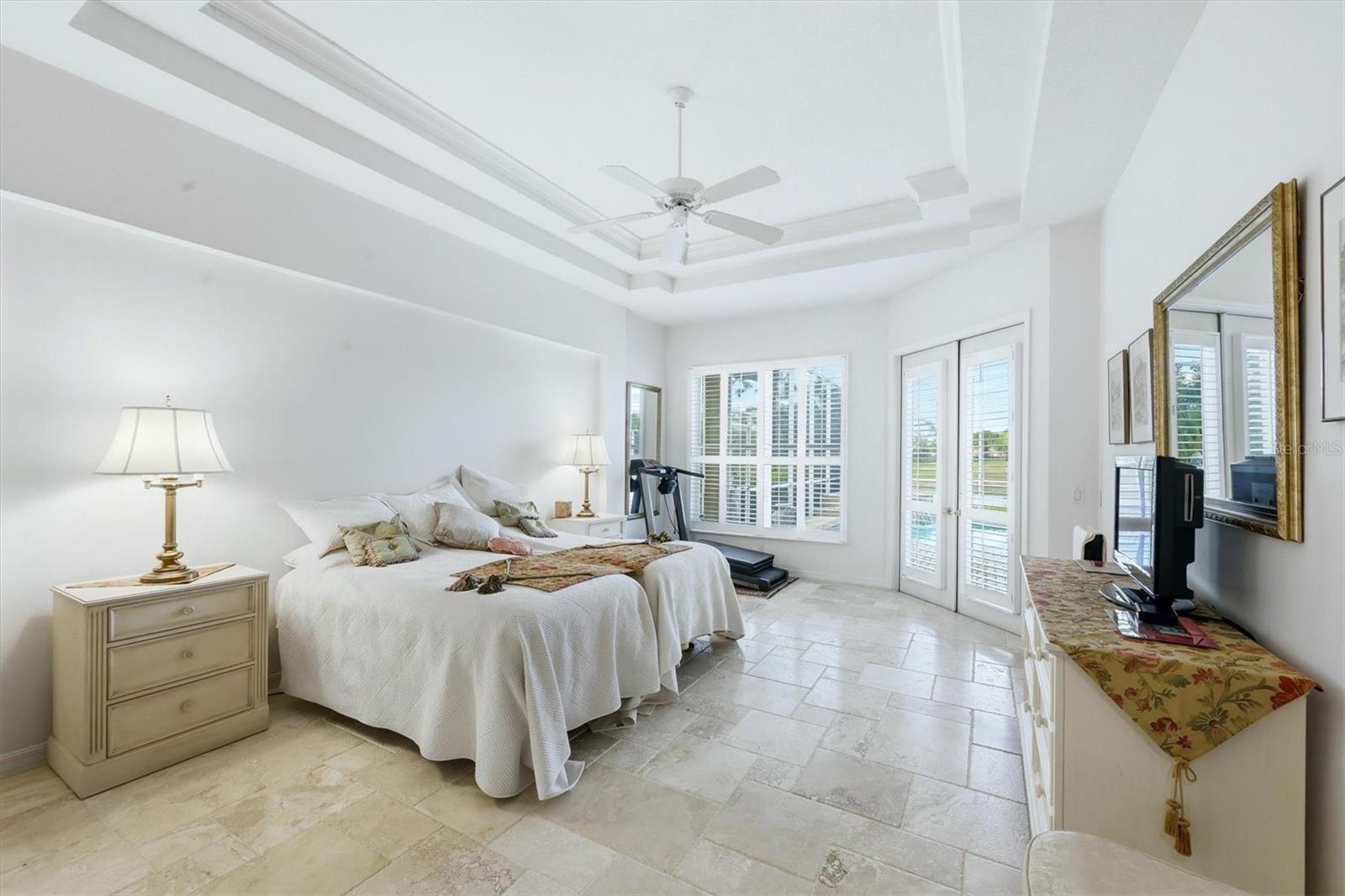 UNIVERSITY PARK COUNTRY CLUB - Residential