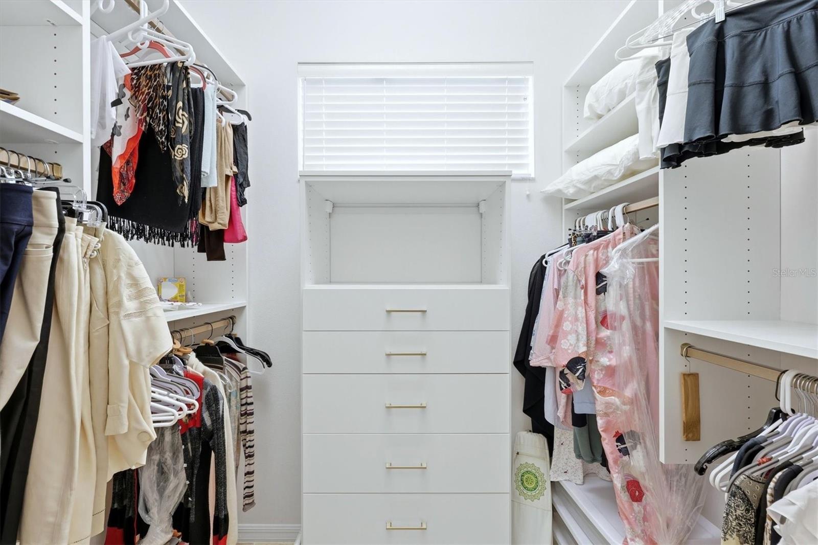 UNIVERSITY PARK COUNTRY CLUB - Residential