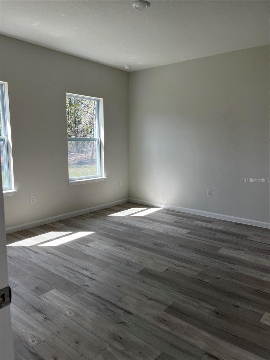 MARION OAKS - Residential Lease