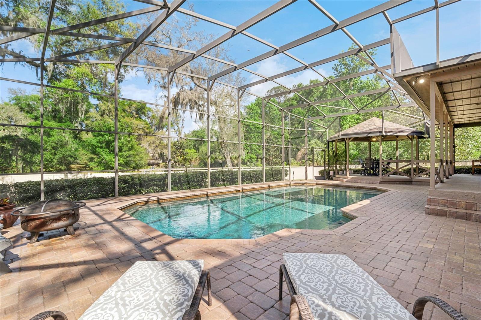 SWEETWATER OAKS SEC 13 - Residential