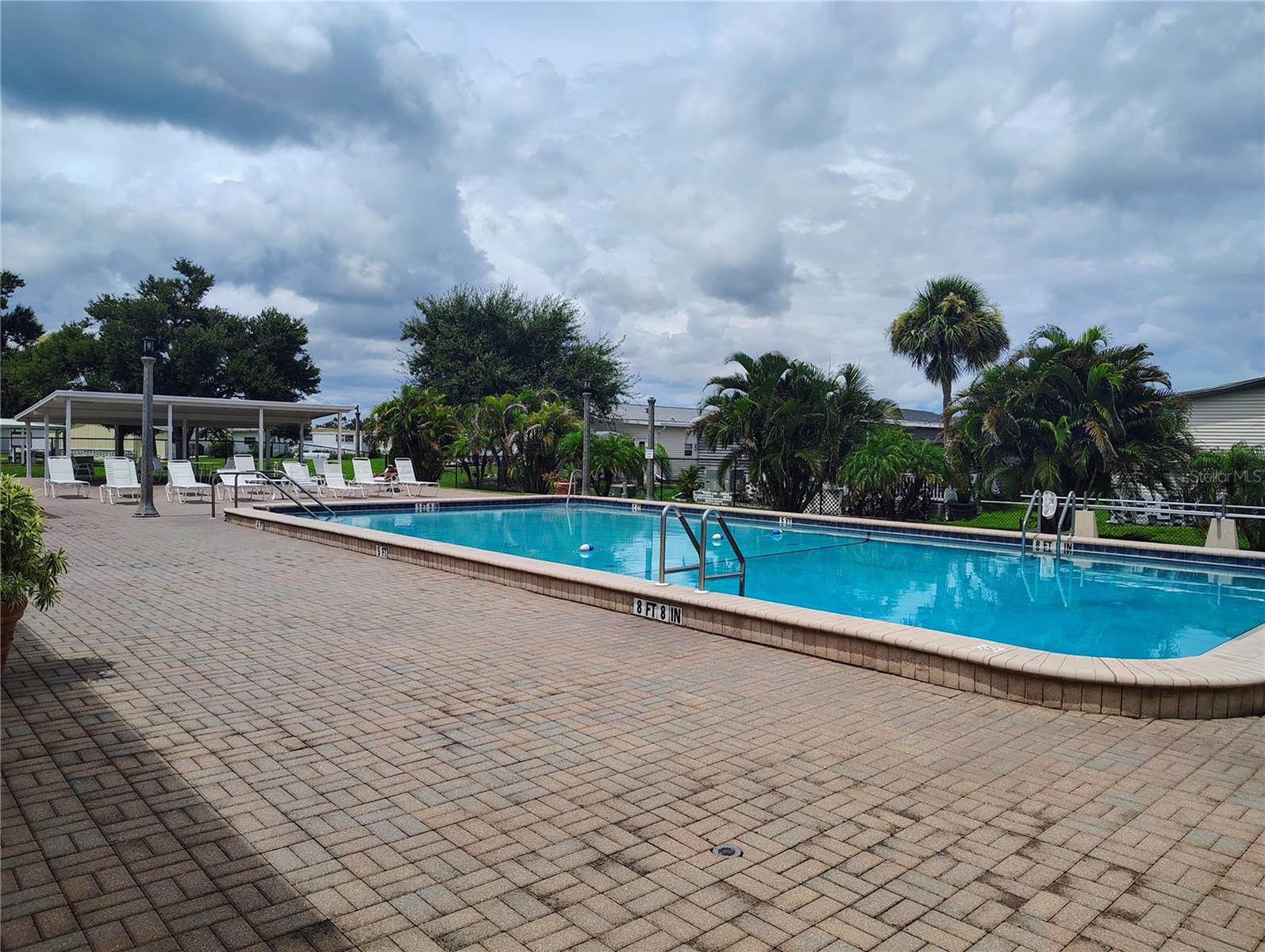 HOLIDAY PARK - Residential