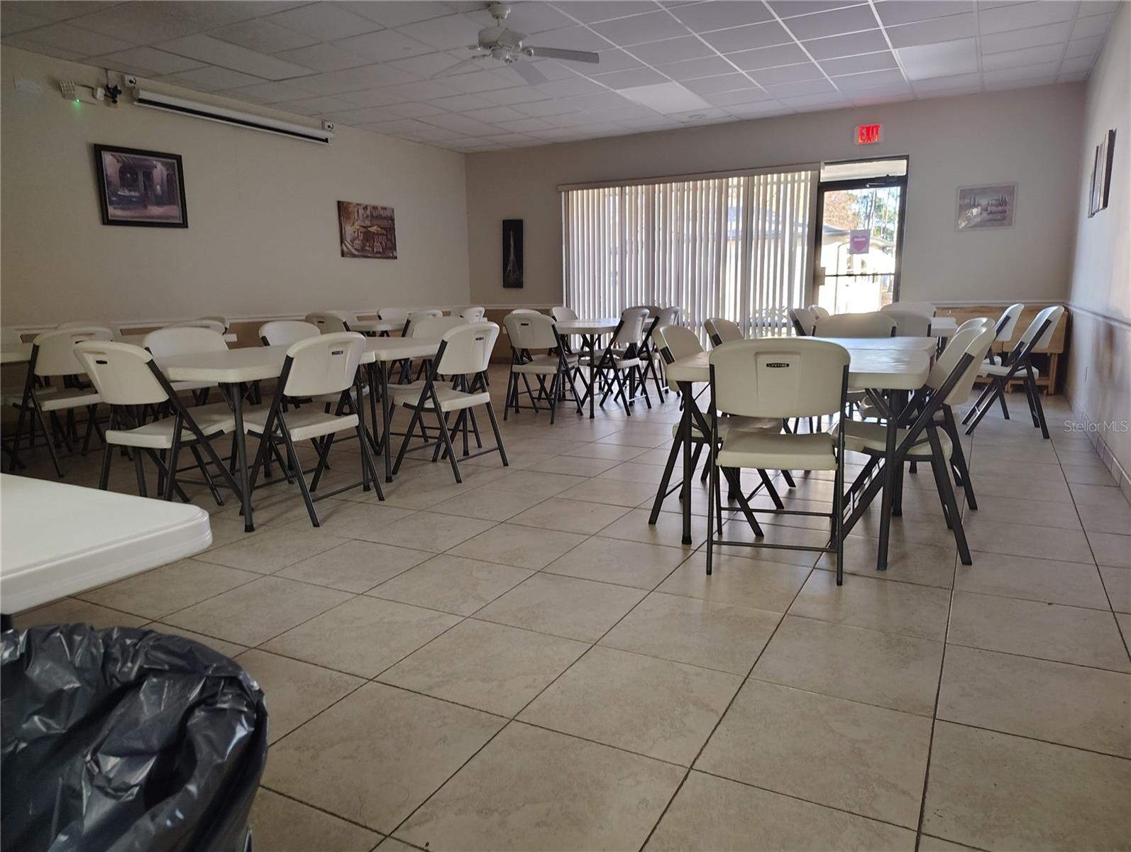 HOLIDAY PARK - Residential