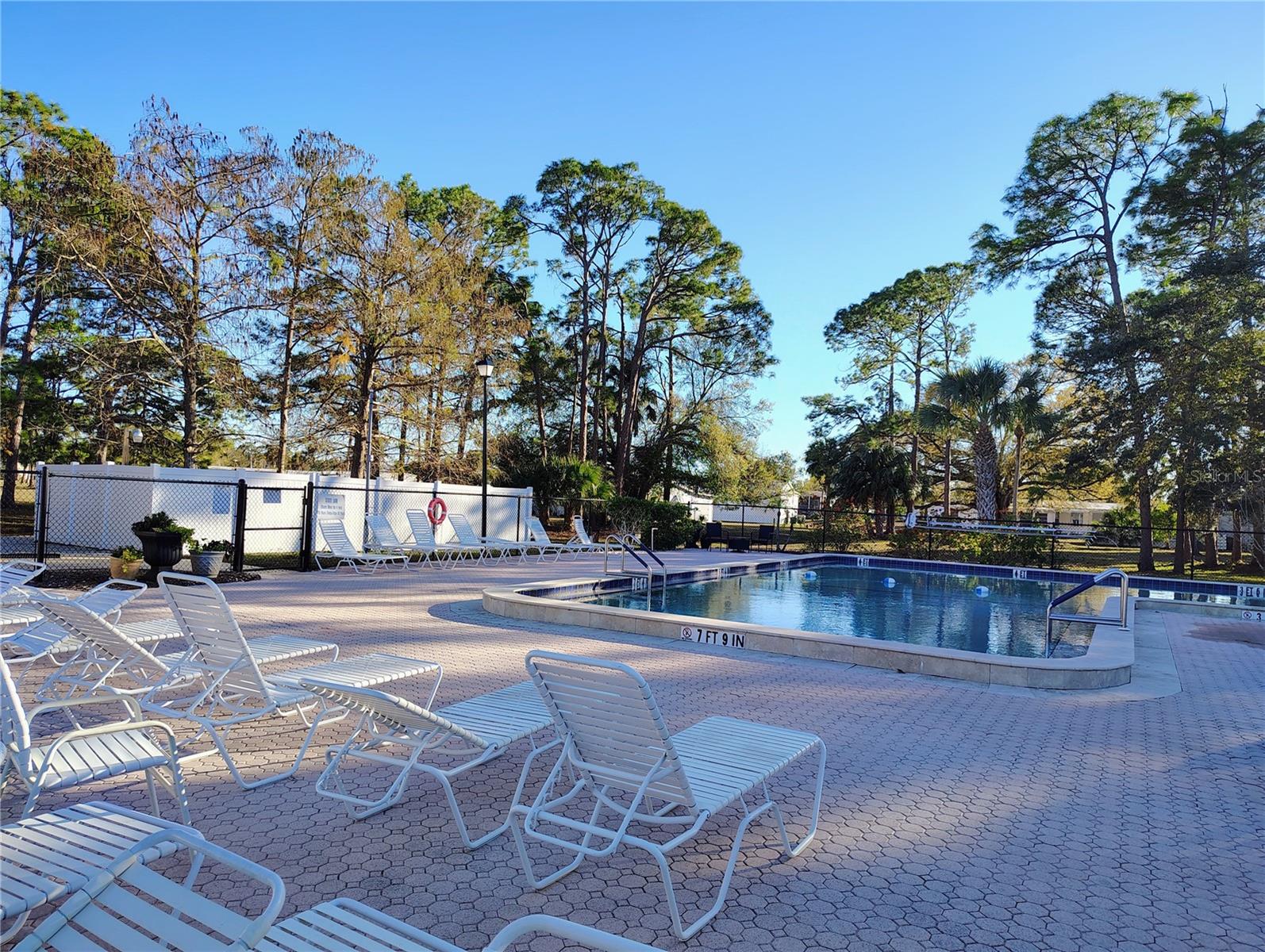 HOLIDAY PARK - Residential