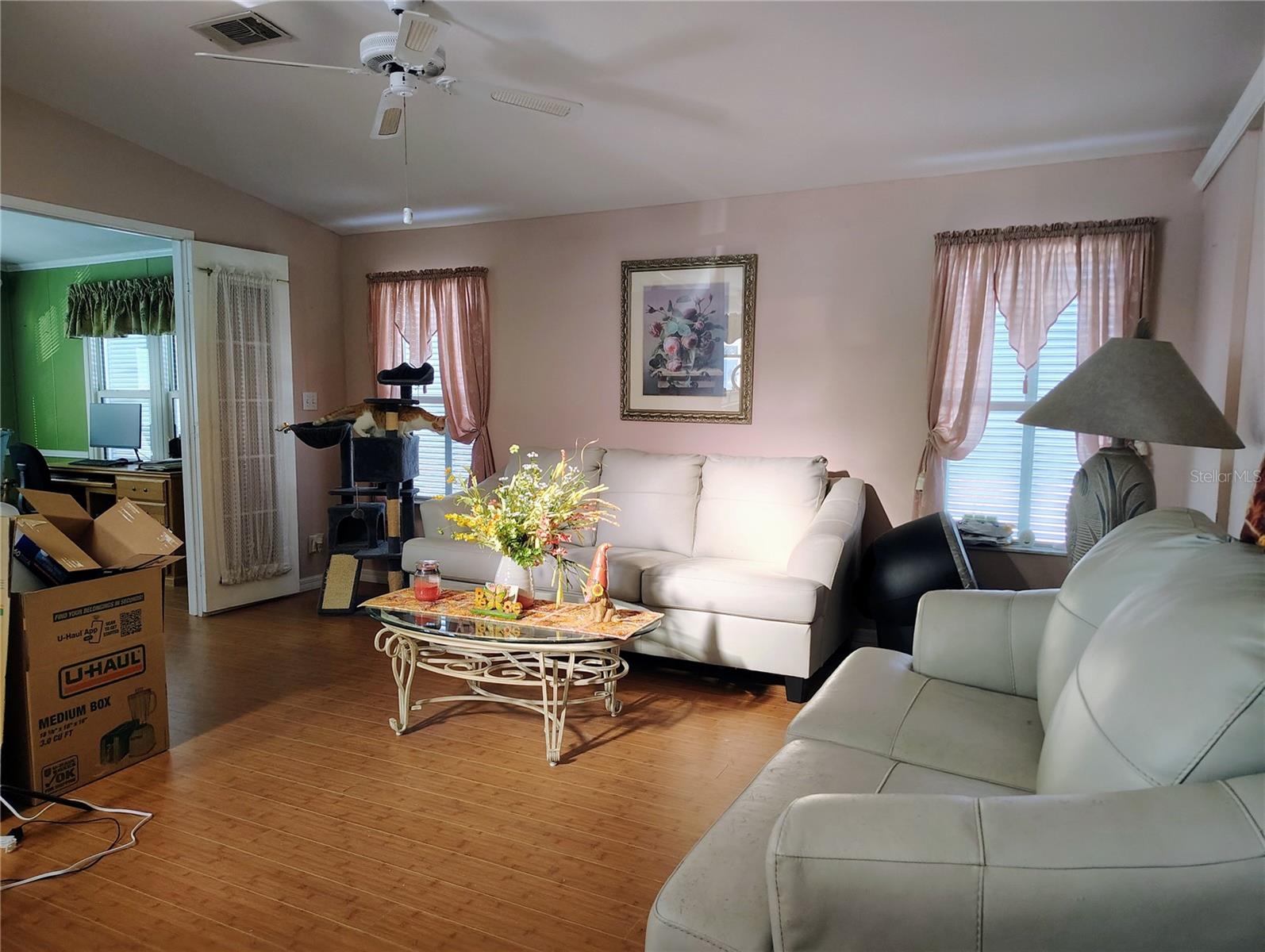 HOLIDAY PARK - Residential