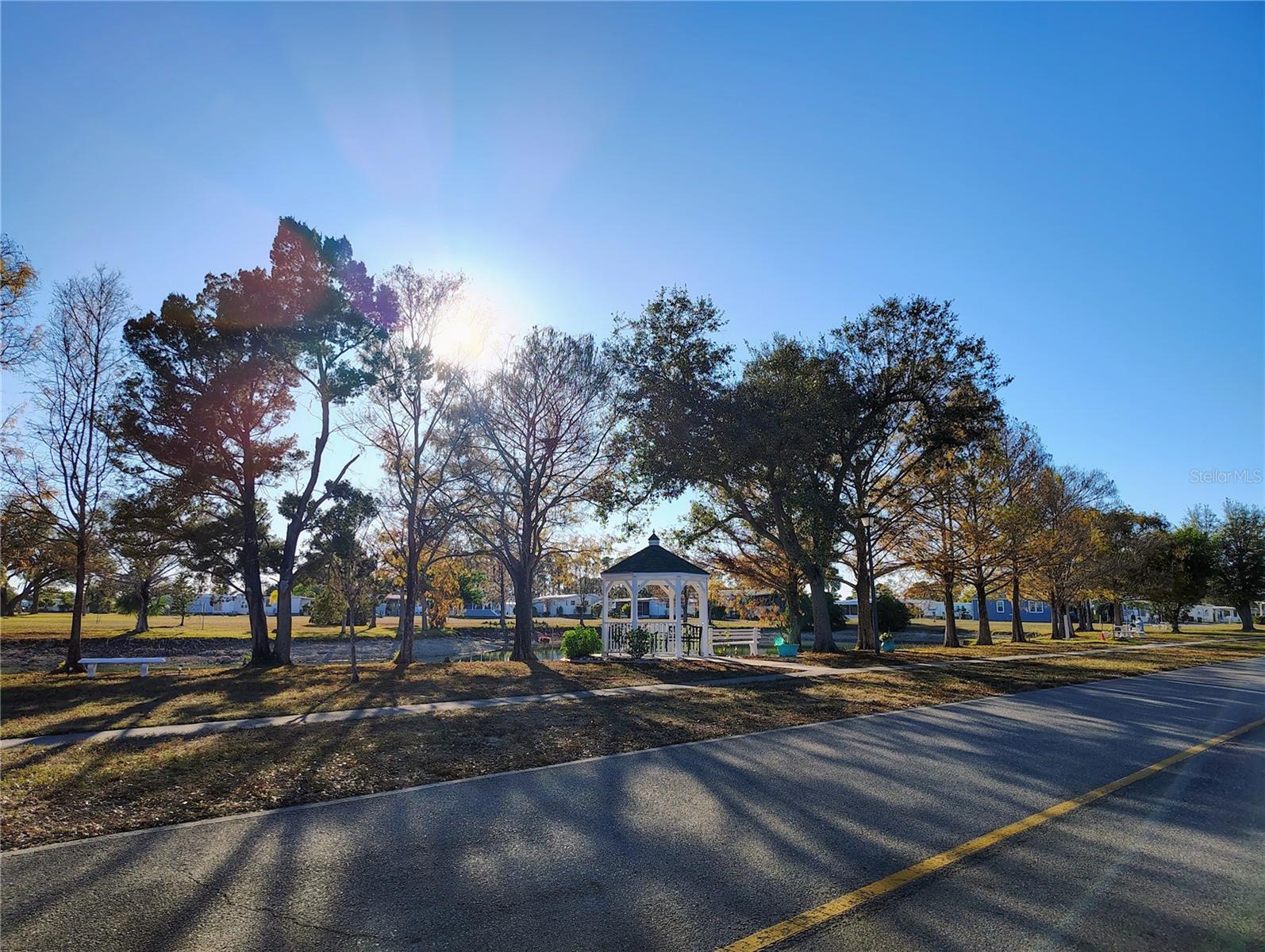 HOLIDAY PARK - Residential