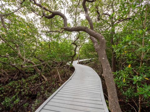 A home in LONGBOAT KEY