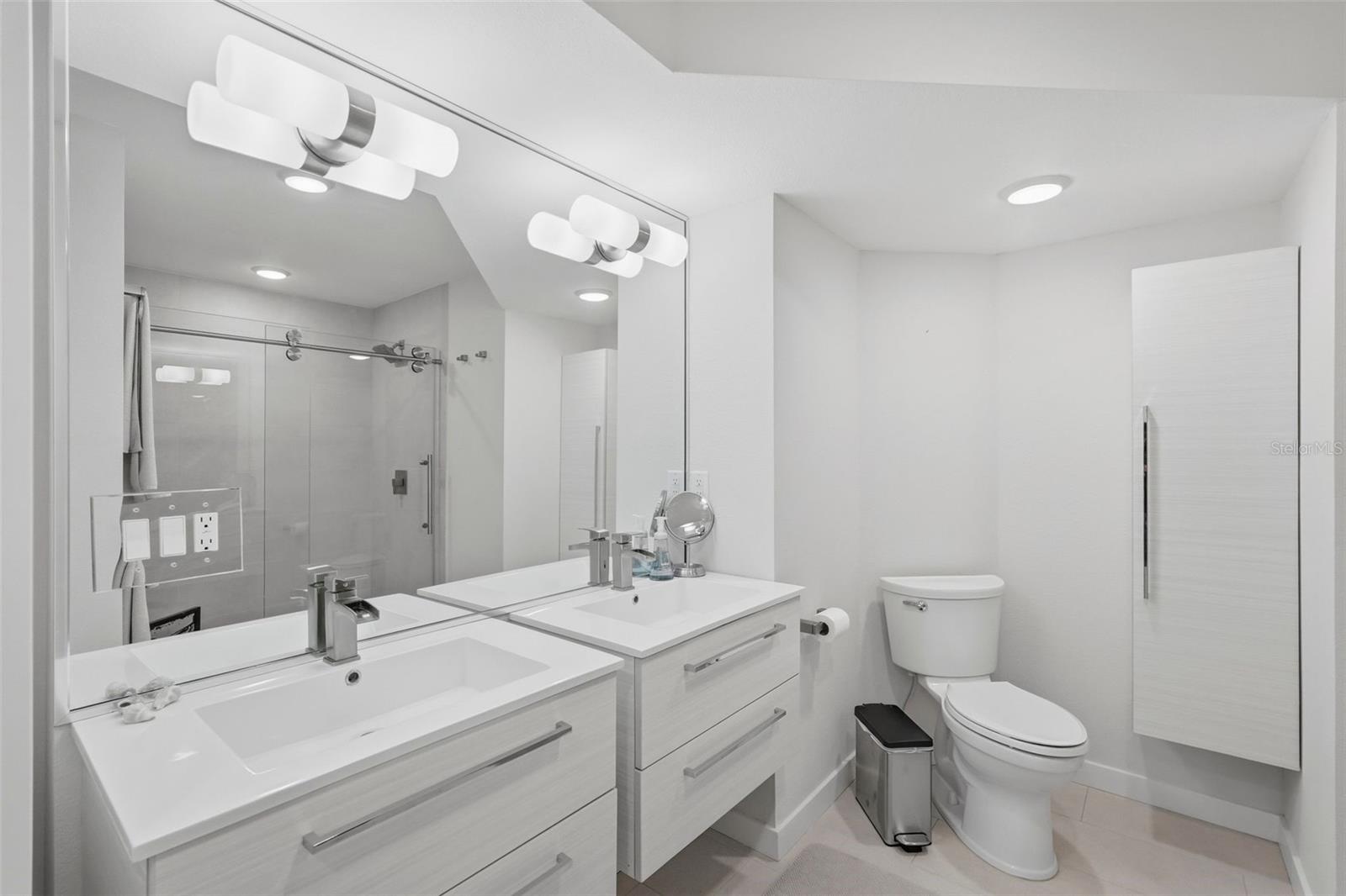 BELLEAIR KEY CONDO - Residential