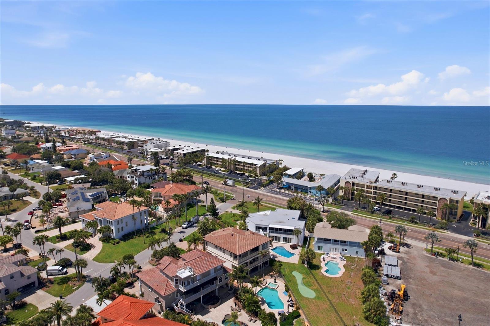 BELLEAIR KEY CONDO - Residential
