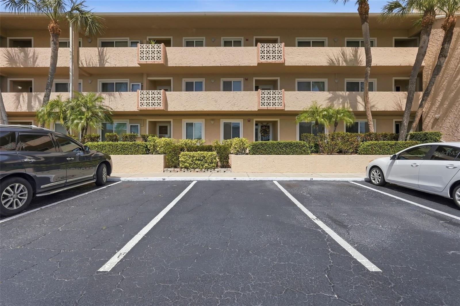 BELLEAIR KEY CONDO - Residential