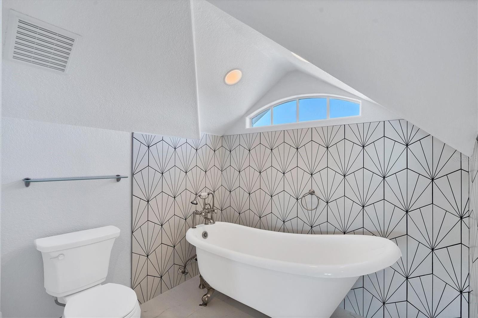 LANDINGS ON LEMON BAY - Residential