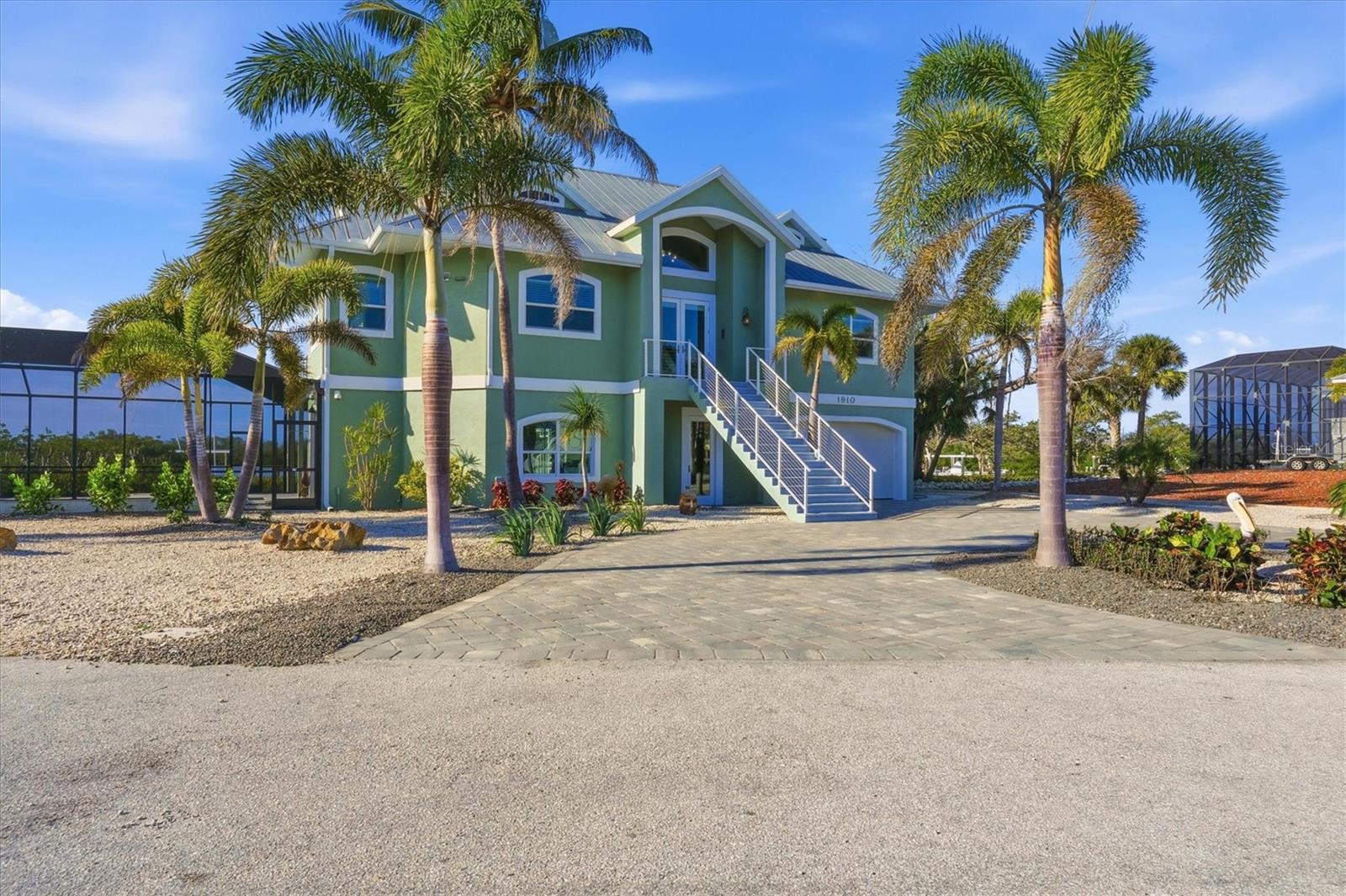 LANDINGS ON LEMON BAY - Residential