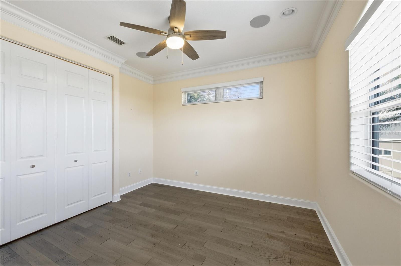 LANDINGS ON LEMON BAY - Residential