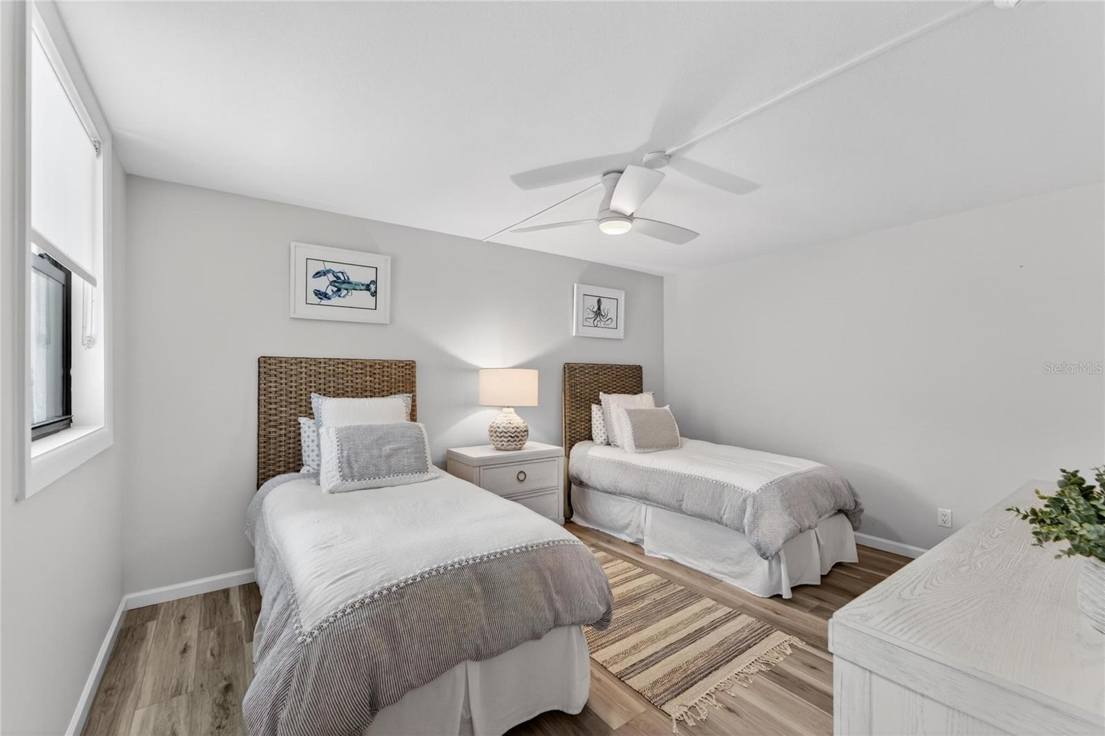 BAYPORT BCH & TEN PH F - Residential