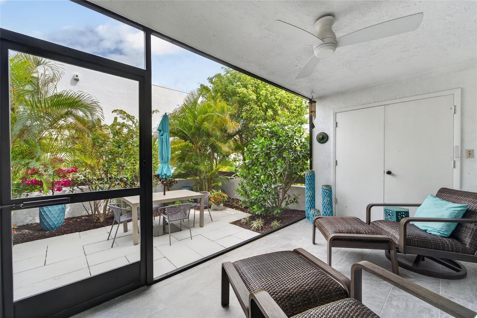 BAYPORT BCH & TEN PH F - Residential