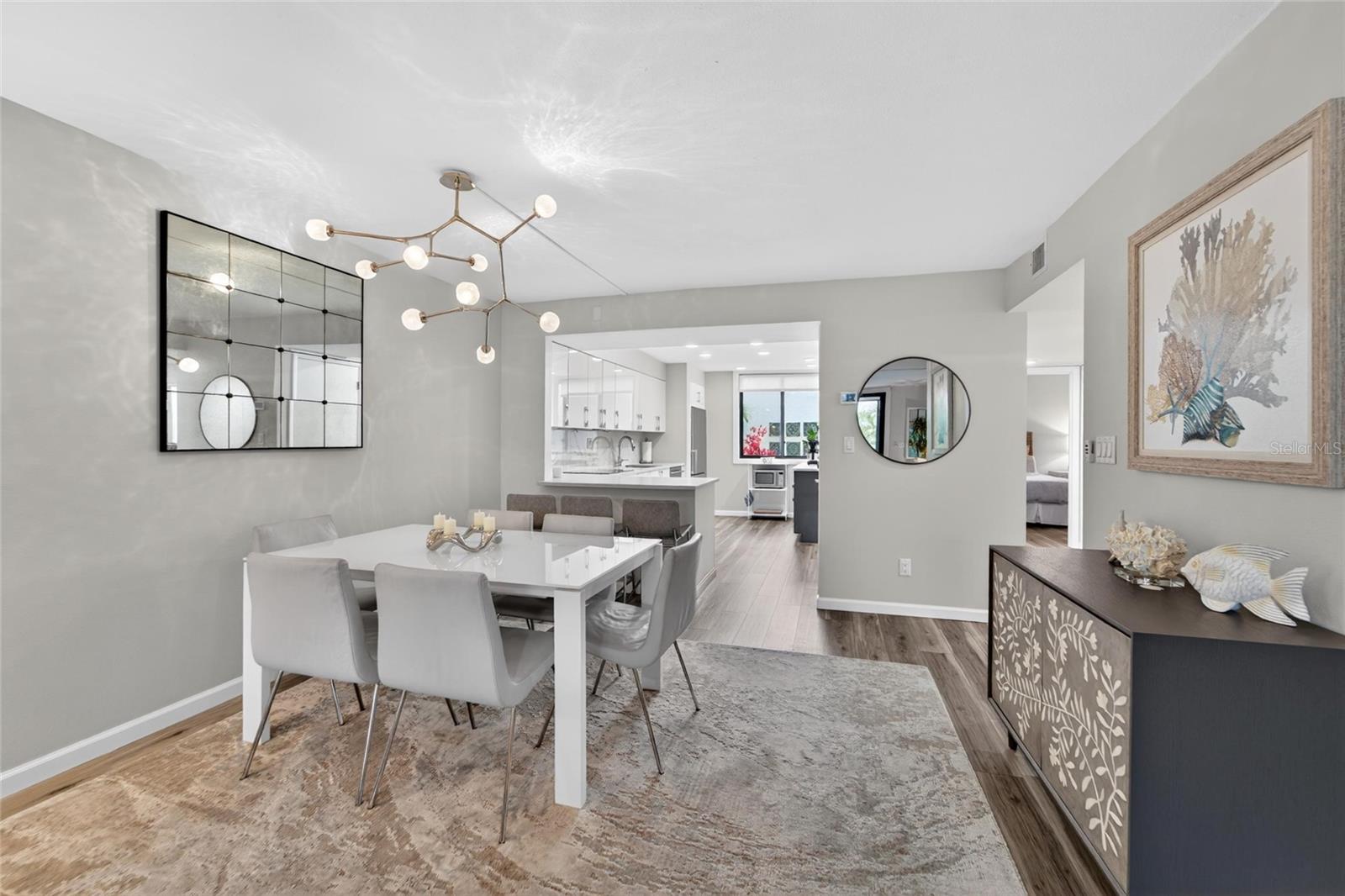 BAYPORT BCH & TEN PH F - Residential