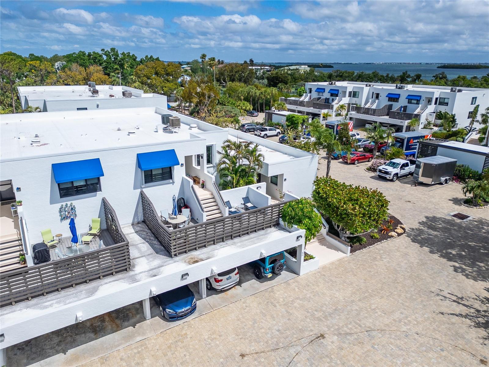 BAYPORT BCH & TEN PH F - Residential