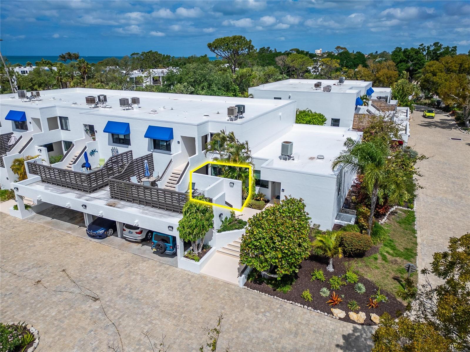 BAYPORT BCH & TEN PH F - Residential