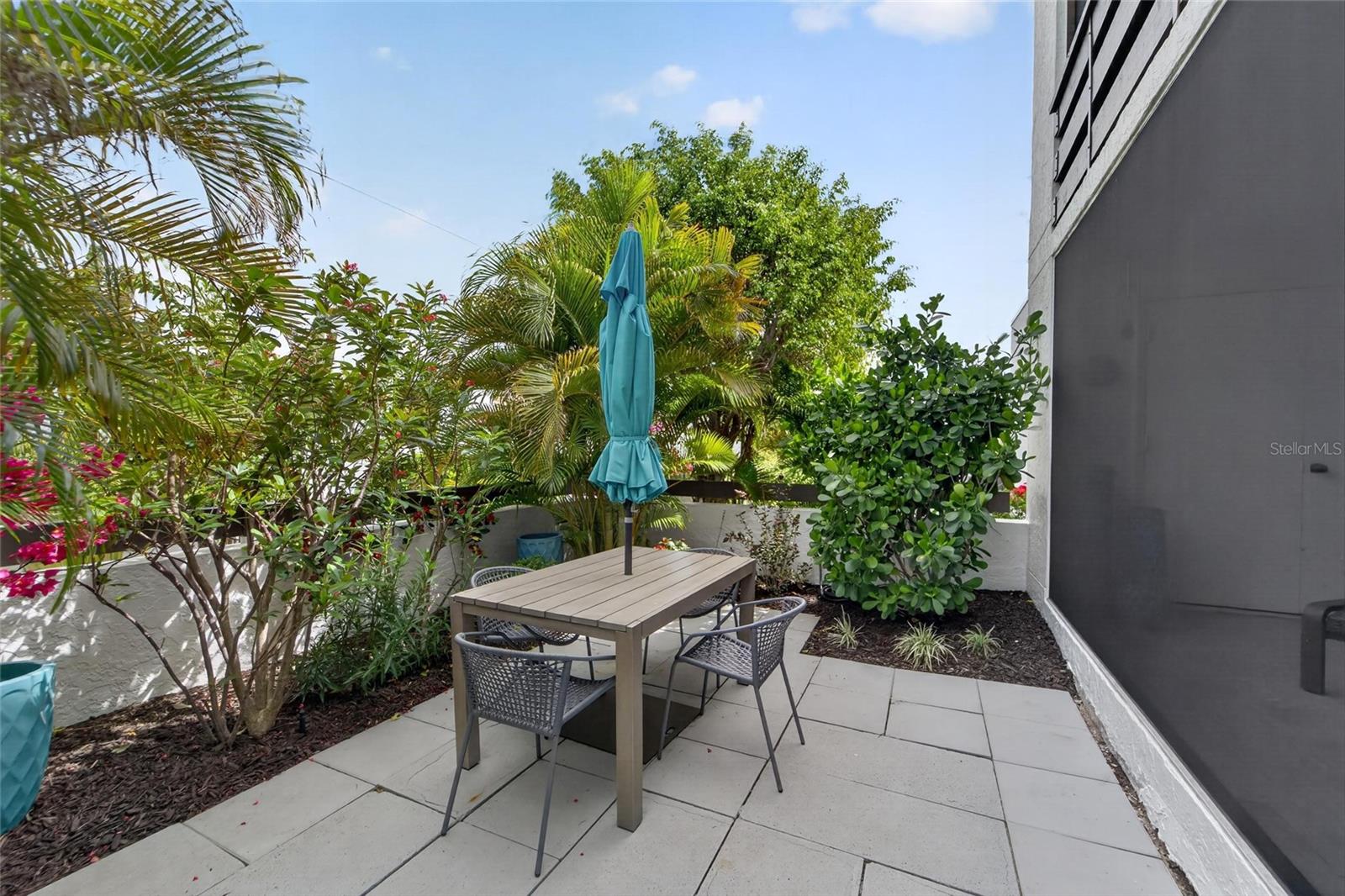 BAYPORT BCH & TEN PH F - Residential