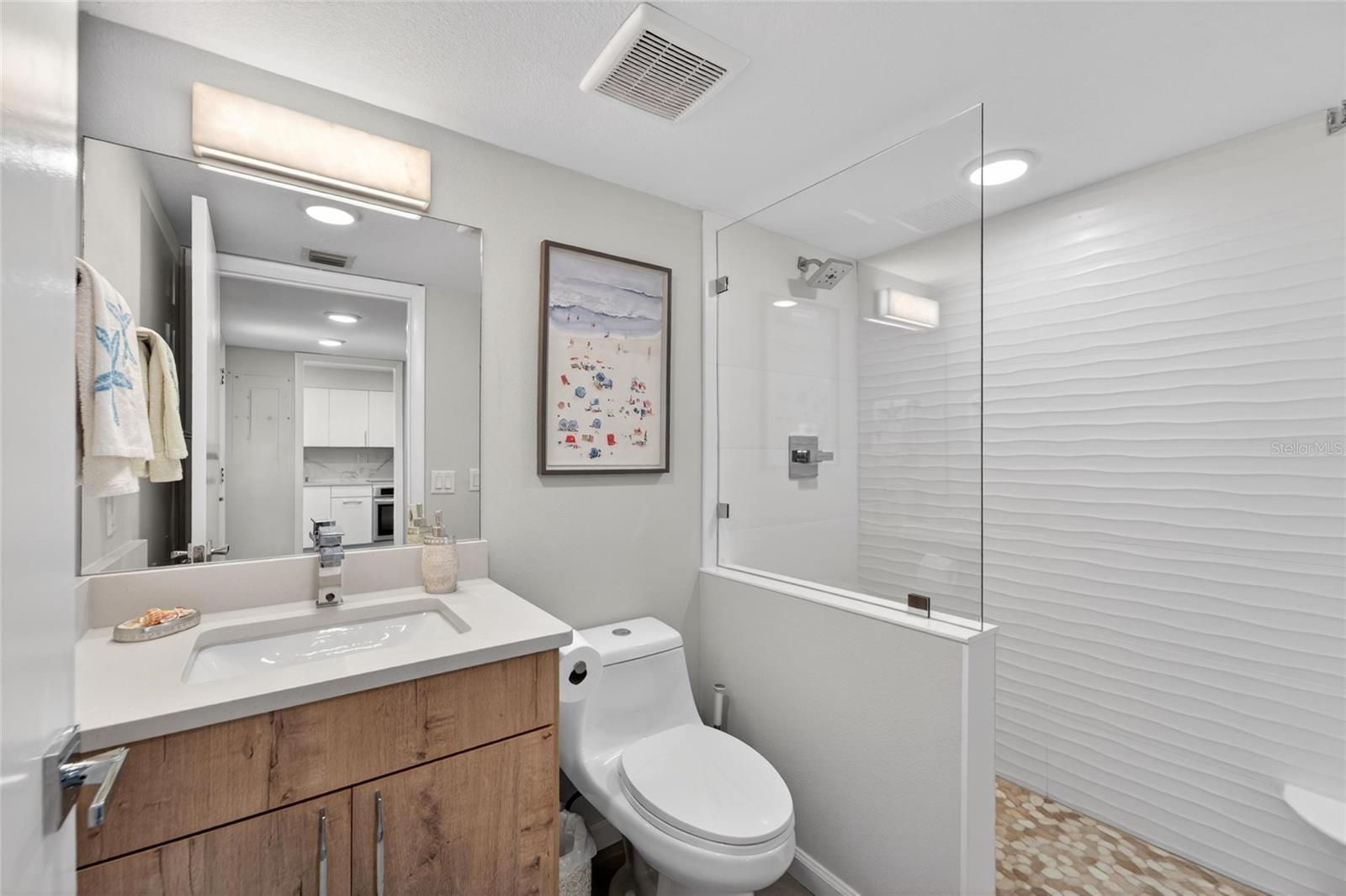 BAYPORT BCH & TEN PH F - Residential