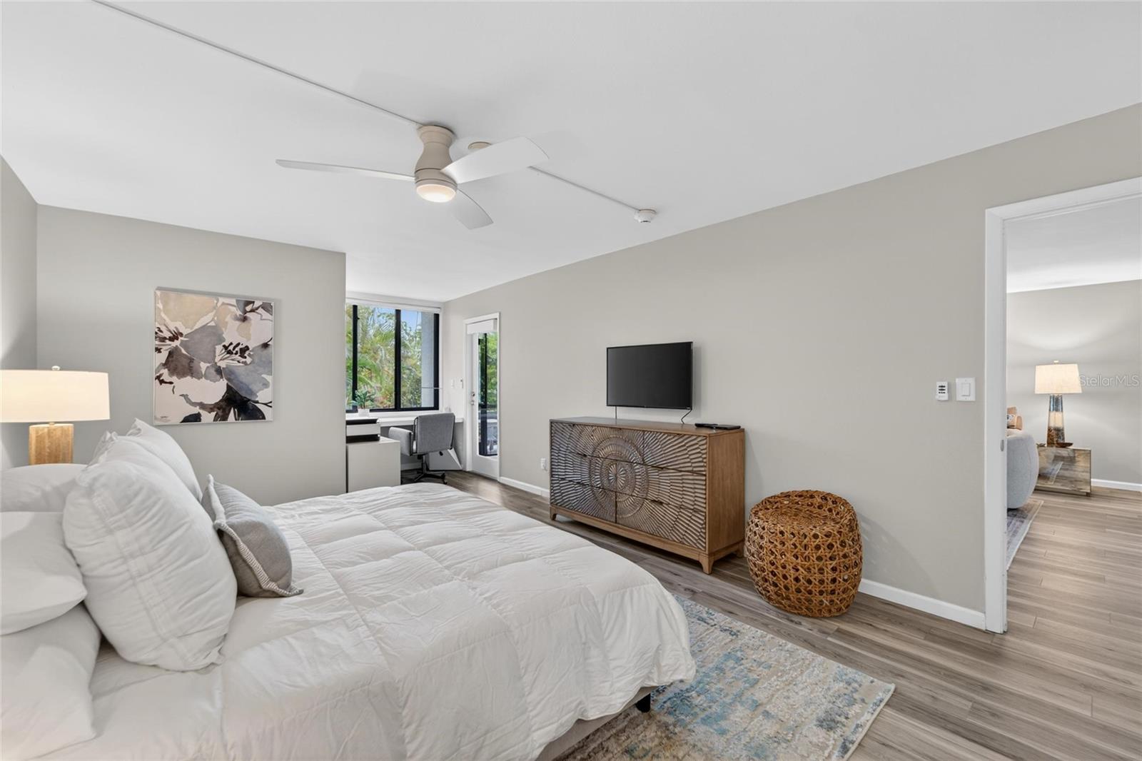 BAYPORT BCH & TEN PH F - Residential