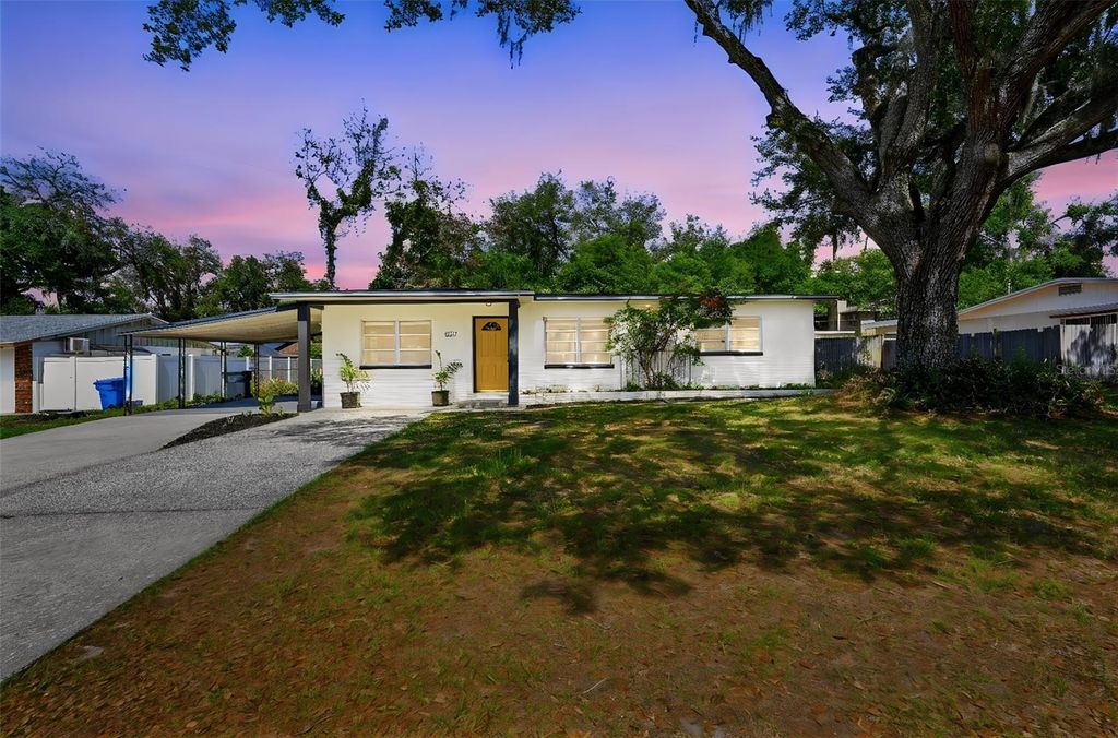 Photo of 8017 Cardinal Drive, Tampa, FL 33617 (MLS # TB8510368)