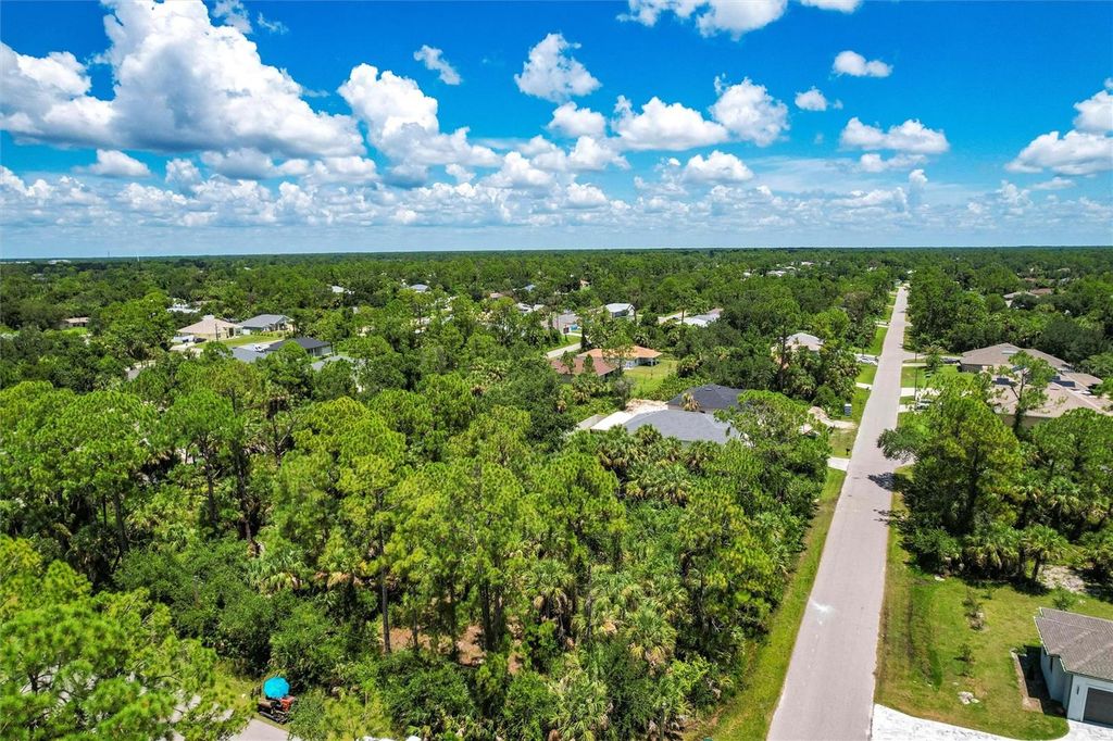 Photo of Nantucket Terrace, North Port, FL 34286 (MLS # NS1085704)