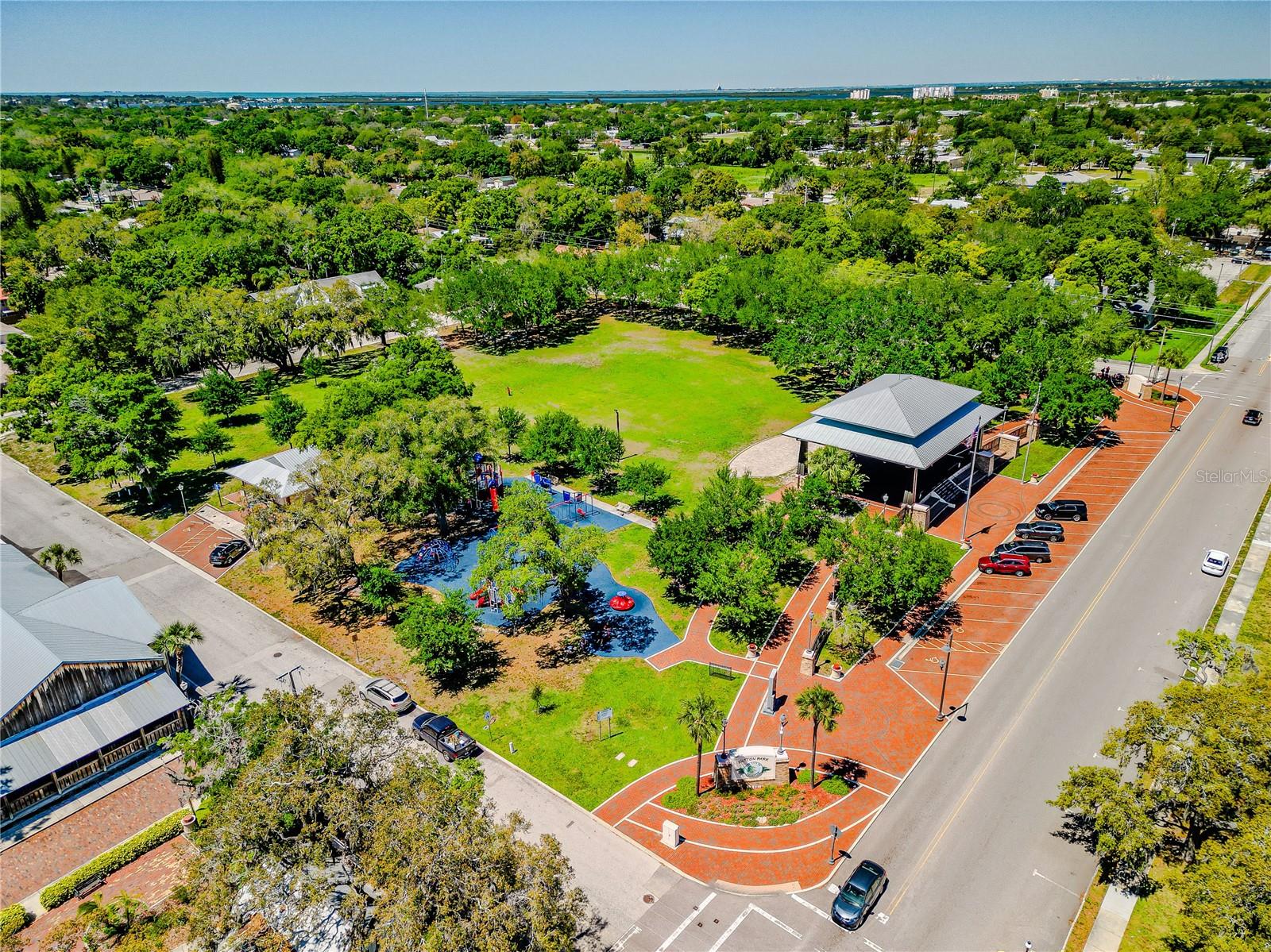 PALMETTO - Residential