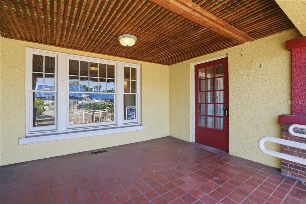 Photo of 337 8th Avenue W, Palmetto, FL 34221 (MLS # A4689794)