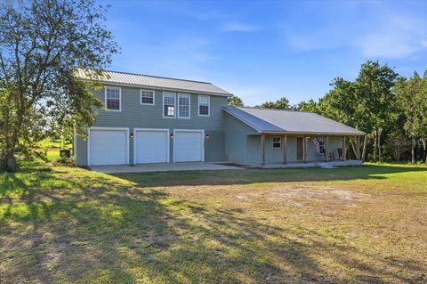 Photo of 2150 Brooke Road, Fort Meade, FL 33841 (MLS # L4961220)