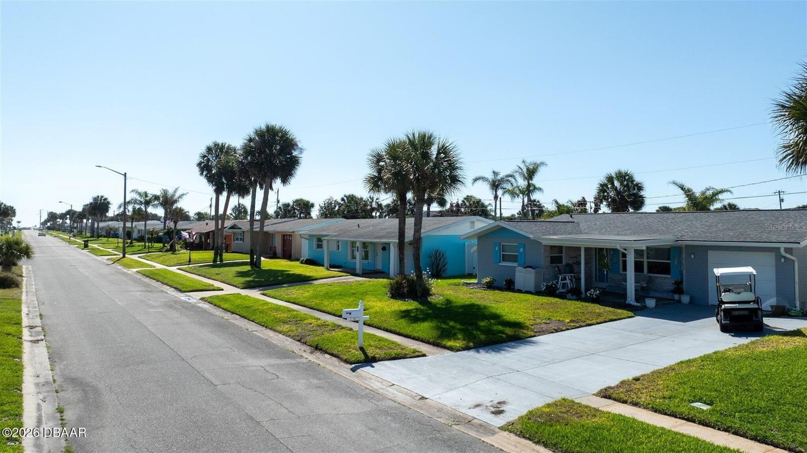 AQUA VISTA CIRCLES - Residential