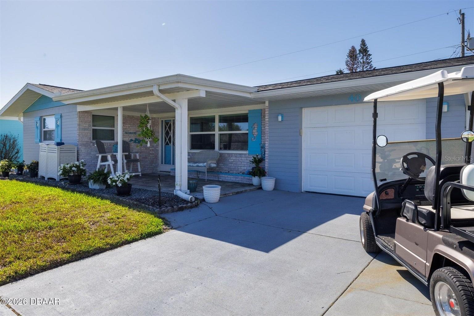 AQUA VISTA CIRCLES - Residential