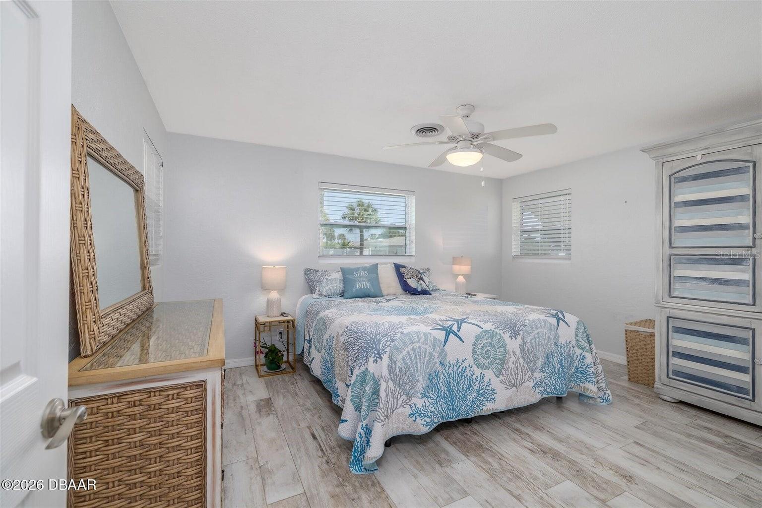 AQUA VISTA CIRCLES - Residential