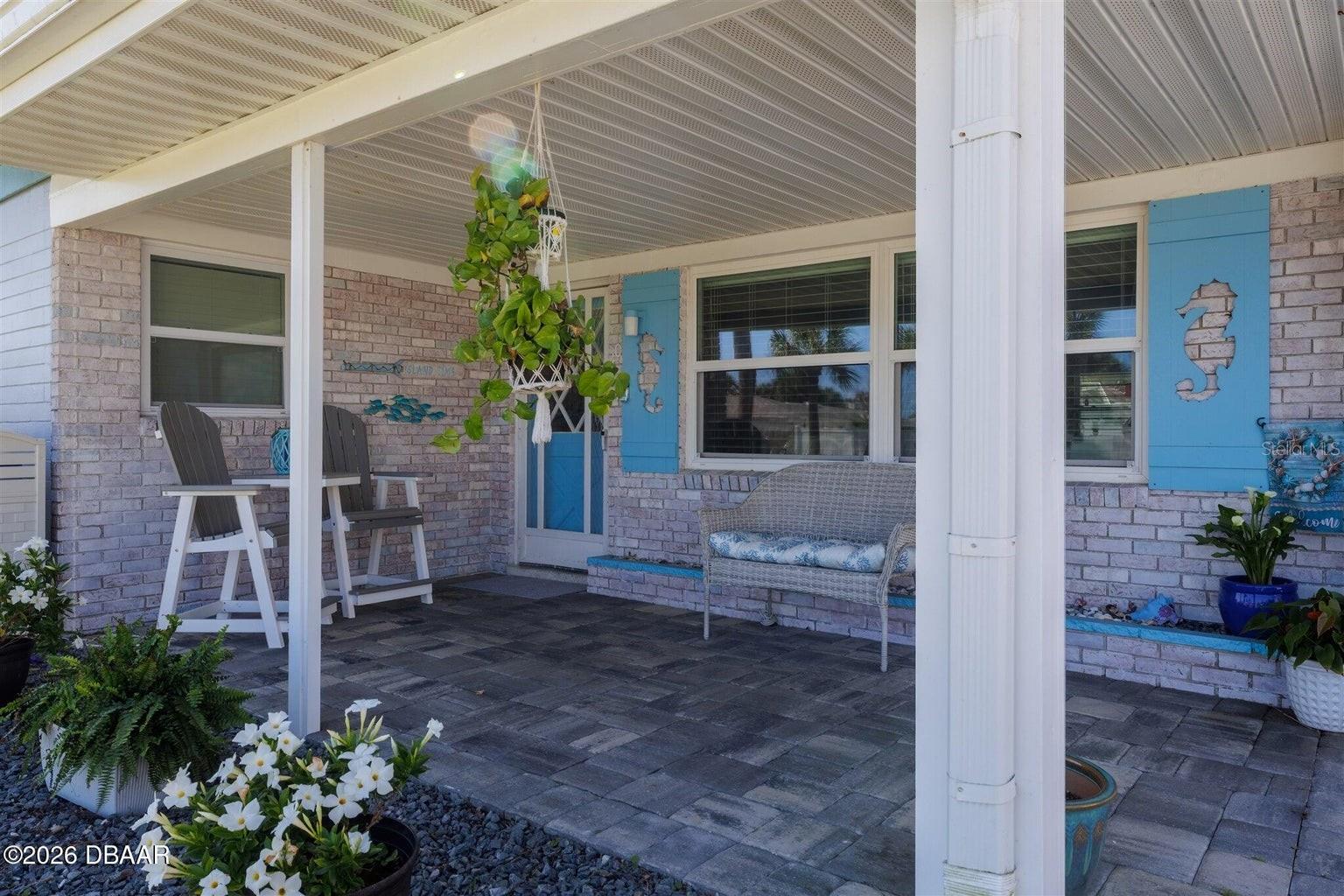 AQUA VISTA CIRCLES - Residential