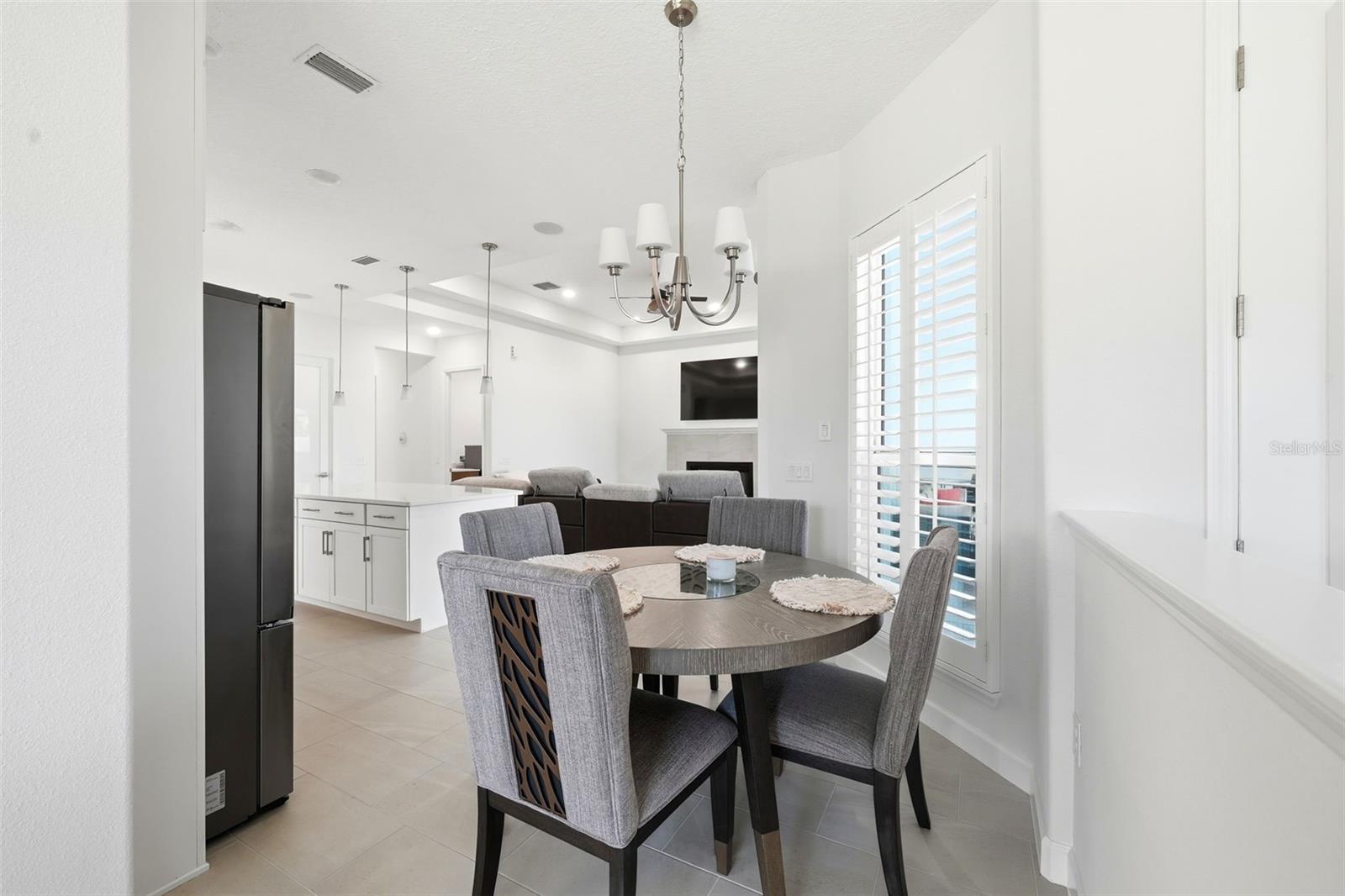 HIDDEN LAKES WATER OAKS PH 02 - Residential