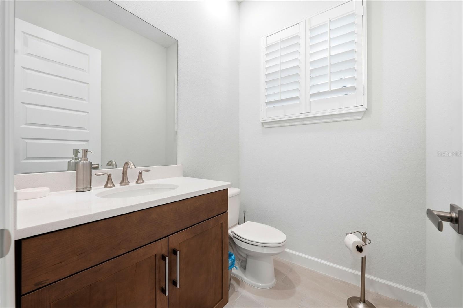 HIDDEN LAKES WATER OAKS PH 02 - Residential