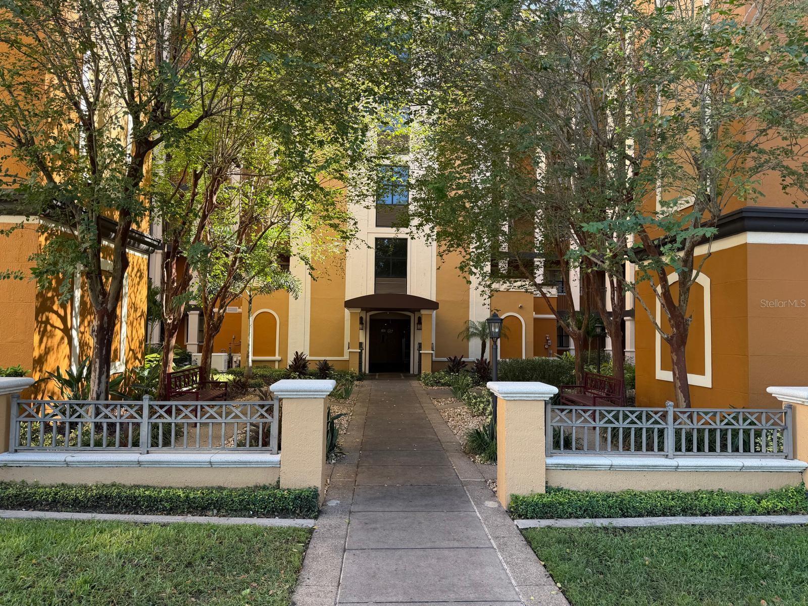 12527 FLORIDAYS RESORT DRIVE 506-E