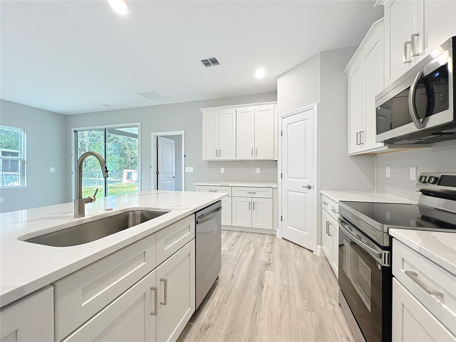 MARION OAKS UN 10 - Residential