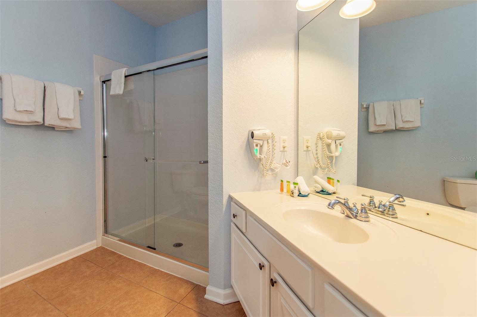 VISTA CAY/HARBOR SQUARE PH 08 - Residential