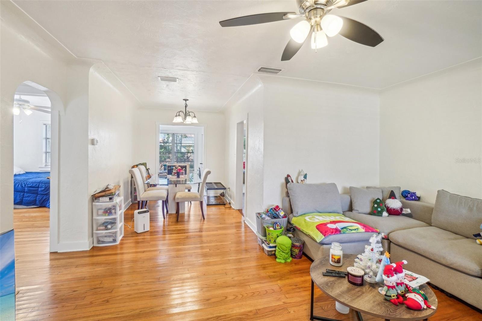 252 MATEO WAY NE