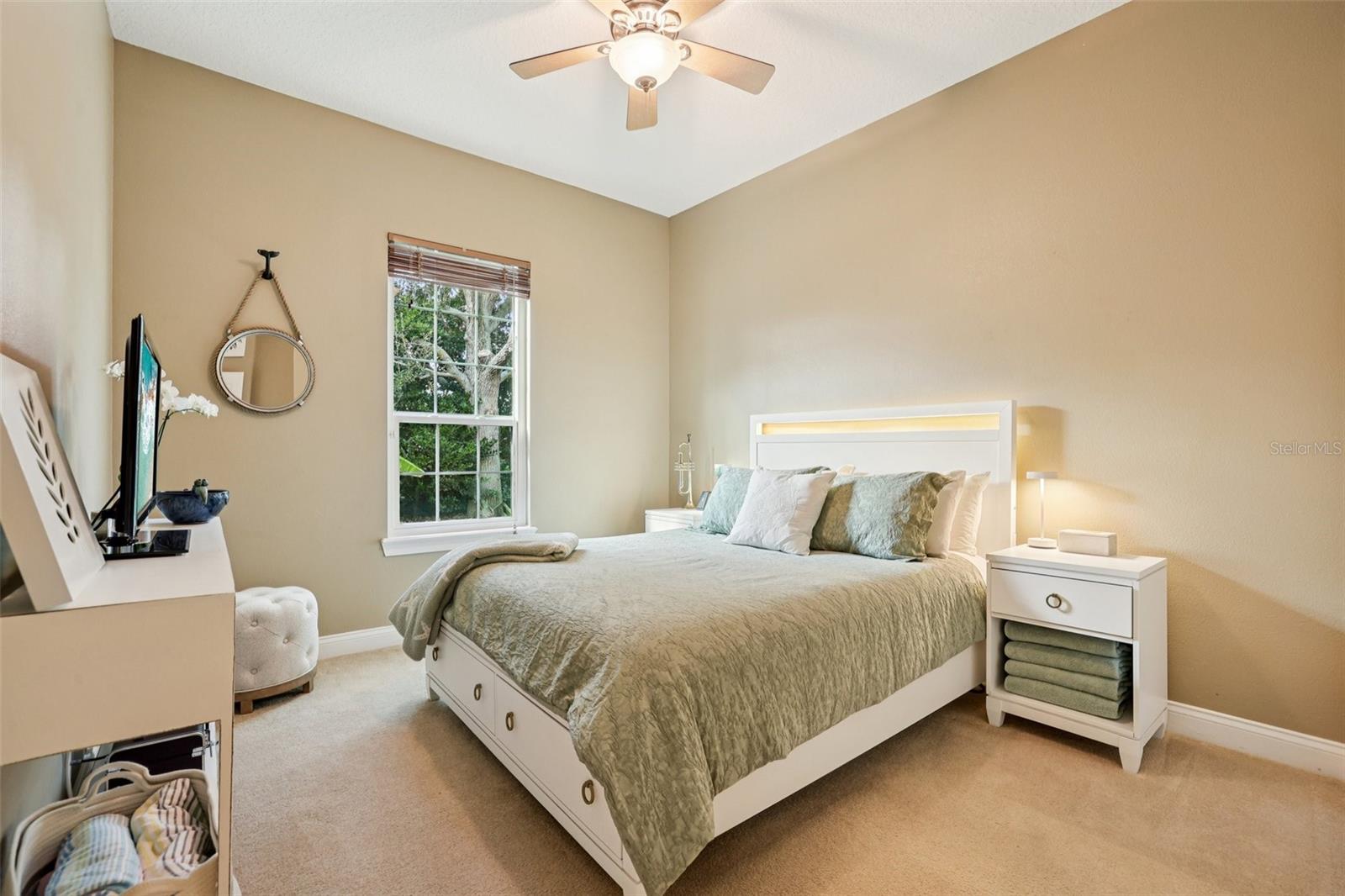 KEENES POINTE - Residential