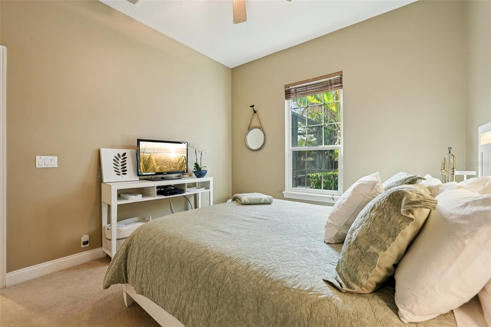 KEENES POINTE - Residential