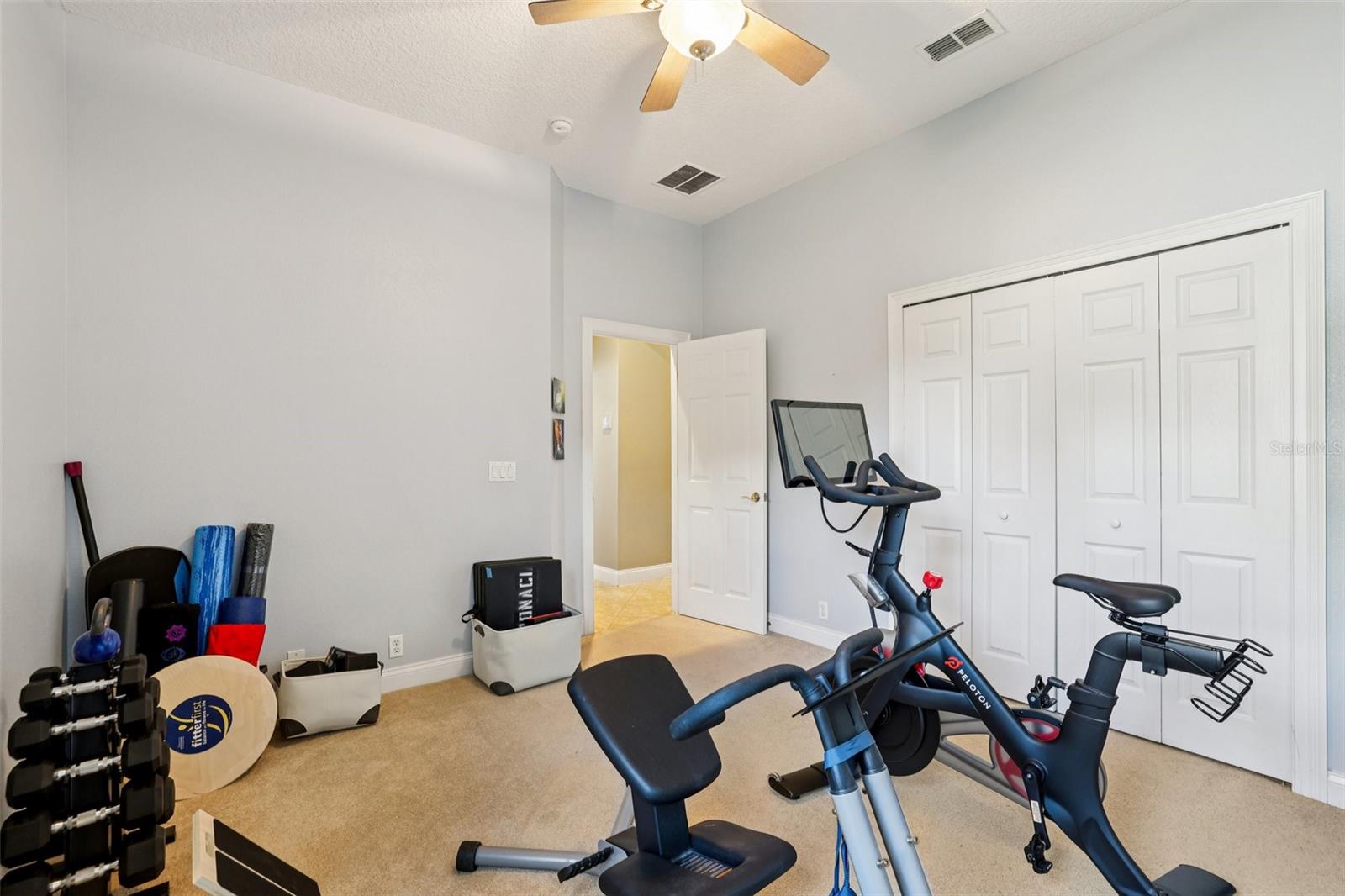 KEENES POINTE - Residential