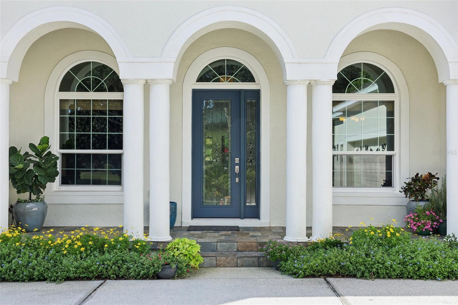 KEENES POINTE - Residential