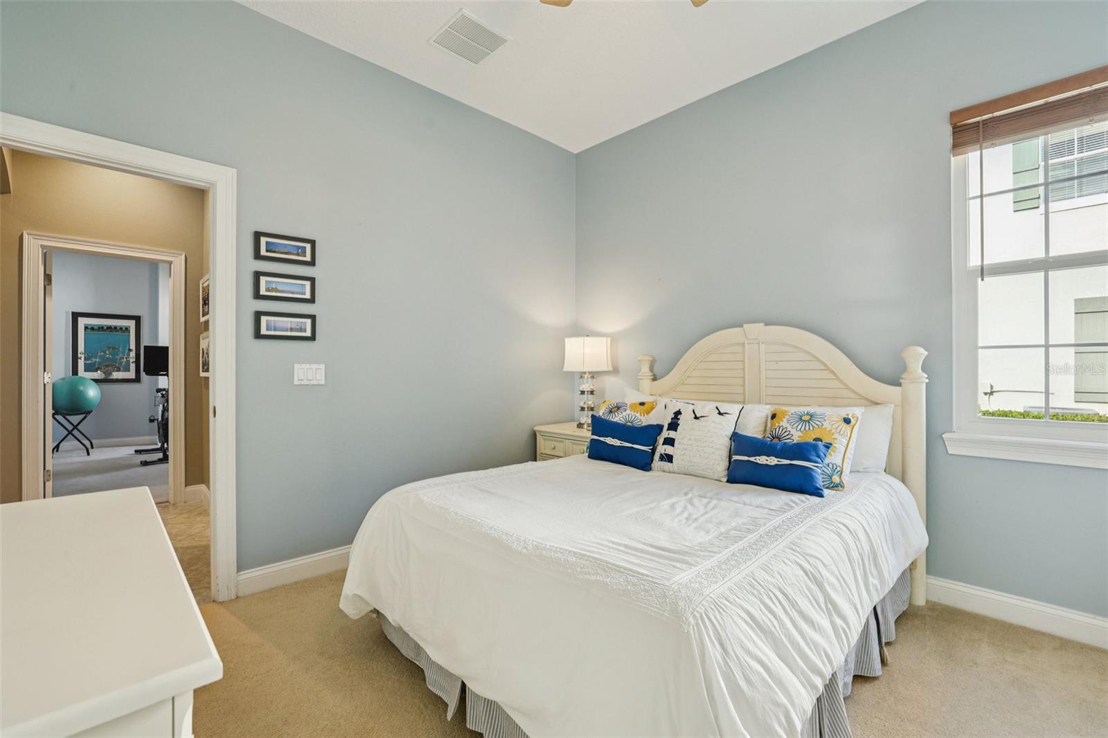 KEENES POINTE - Residential