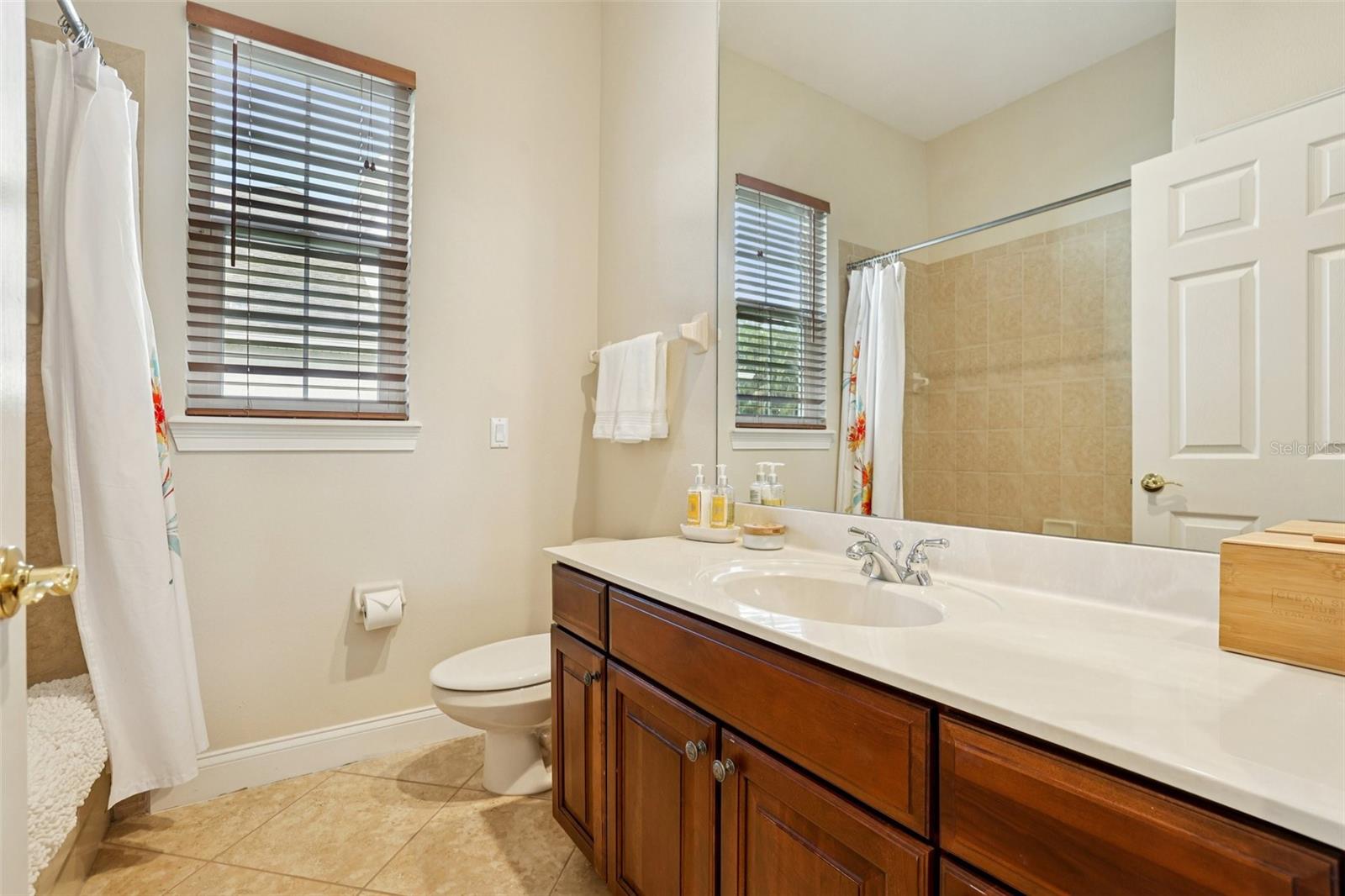 KEENES POINTE - Residential