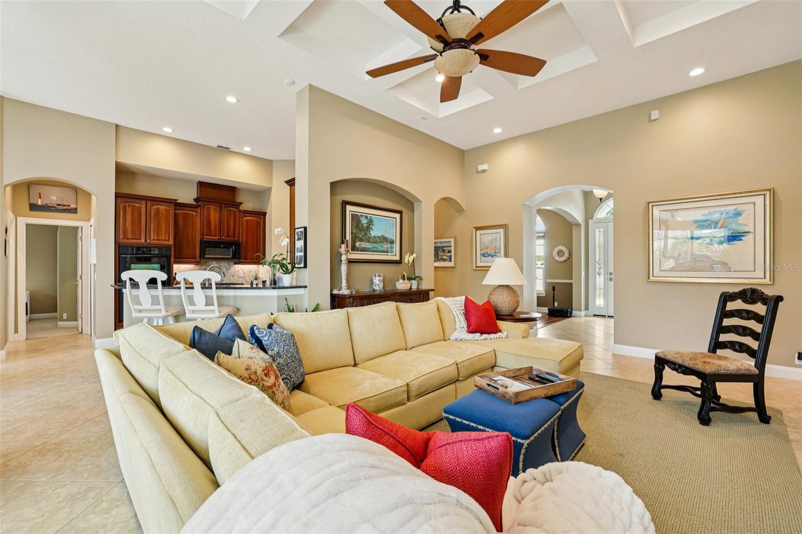 KEENES POINTE - Residential