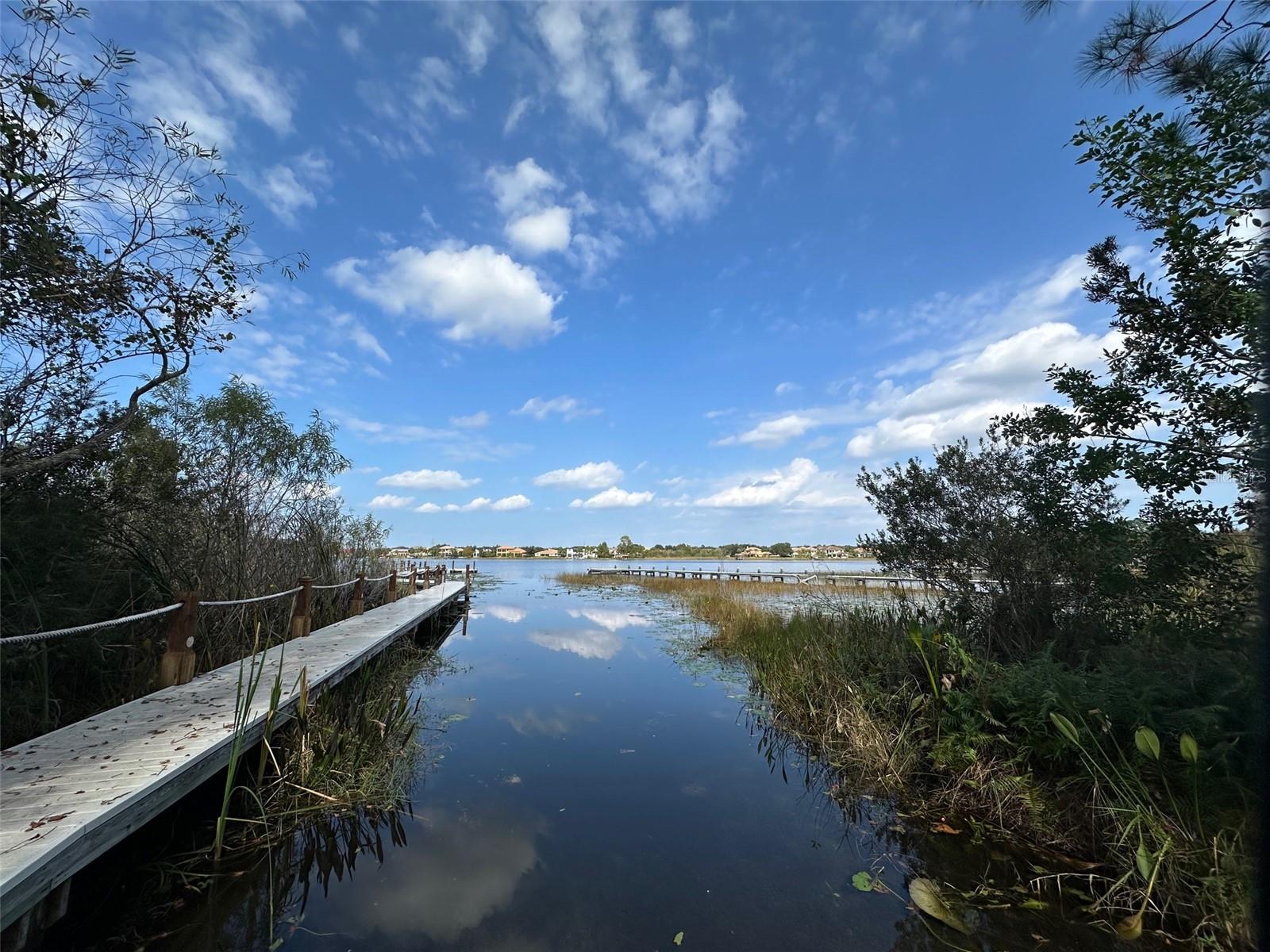 KEENES POINTE - Residential