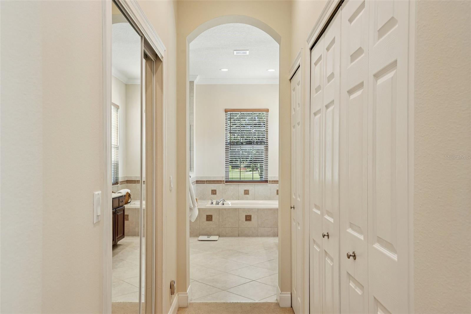 KEENES POINTE - Residential